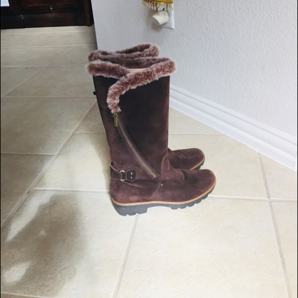 Aquatalia suede winter boots